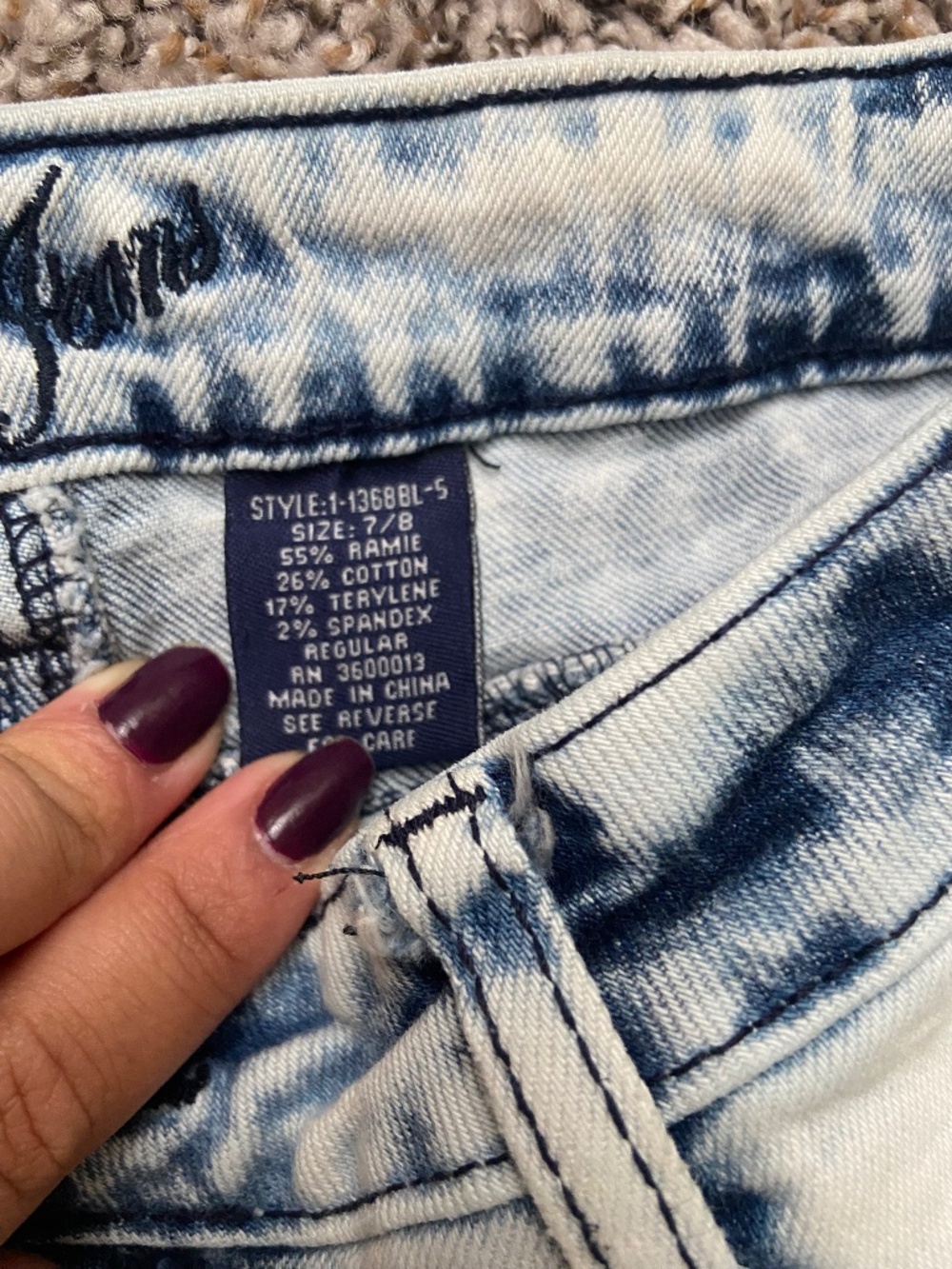 Acid Wash Distressed Skinny Jeans - Picture 5 of 5